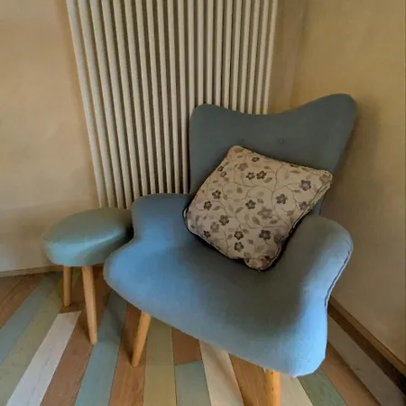 Casale Elisa *