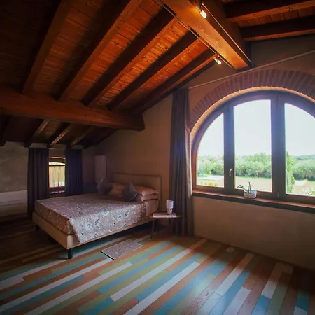 Casale Elisa Country *